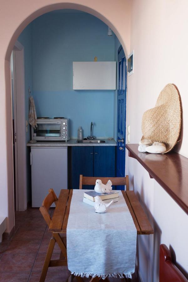 Guesthouse Perdikouli อลิกิ ภายนอก รูปภาพ